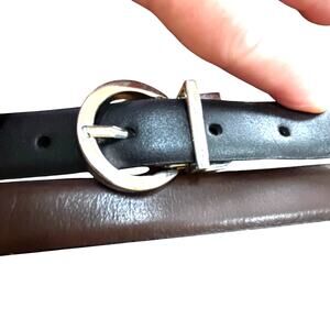 Vintage skinny black / brown reversible leather belt size S silver buckle